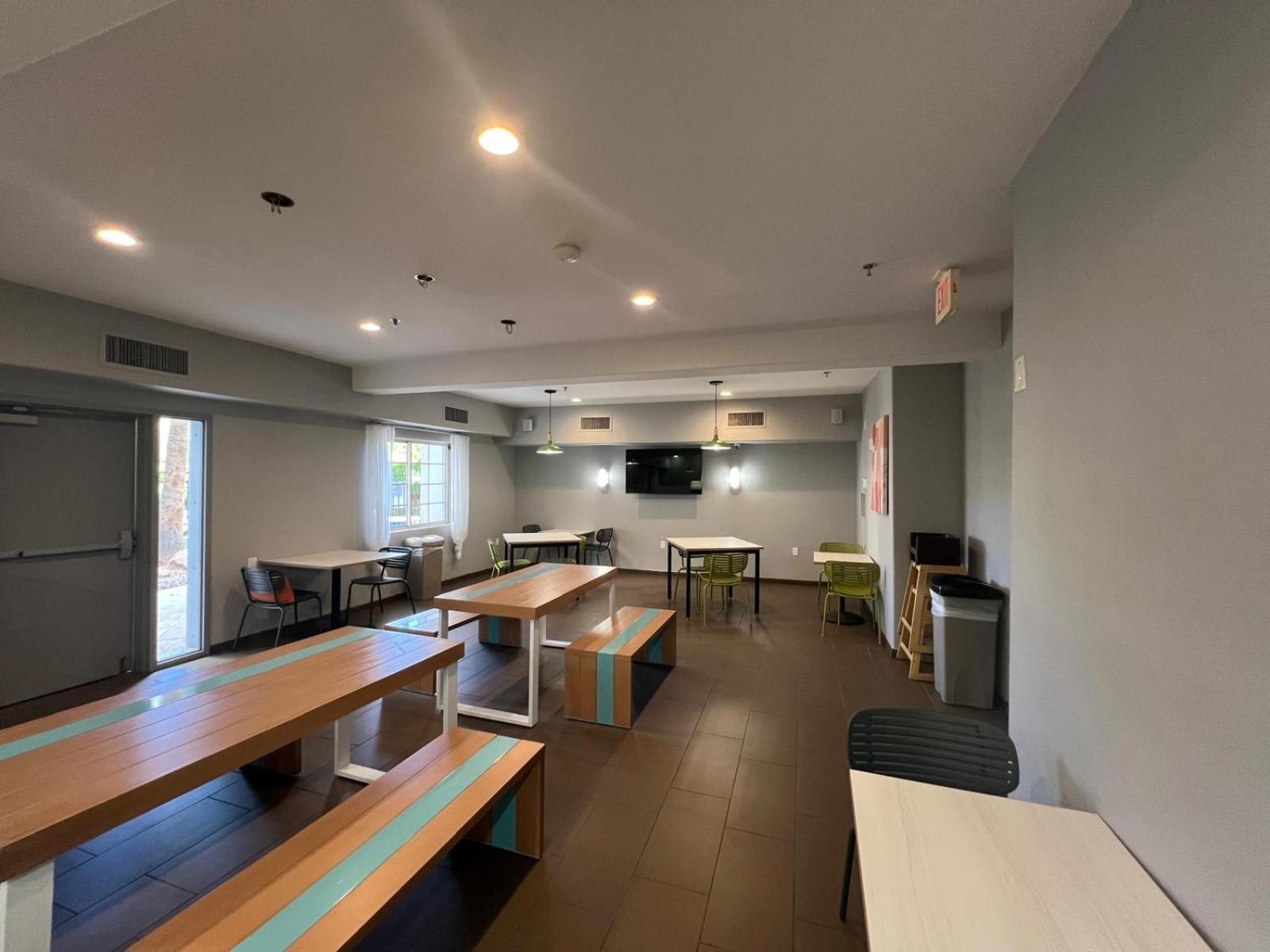 Spark By Hilton Glendale Peoria Phoenix North Luaran gambar